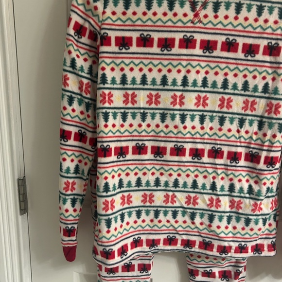 NWT-Jammies For The Family 2-Piece Fleece Christmas Pajamas - Picture 2 of 10